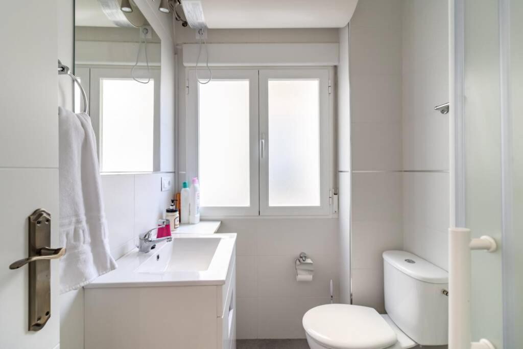 Lovely Apartment In The Centre Wifi Гранада Екстериор снимка
