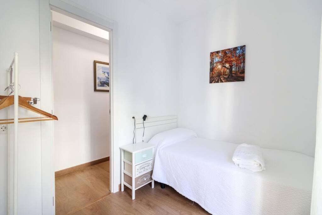 Lovely Apartment In The Centre Wifi Гранада Екстериор снимка